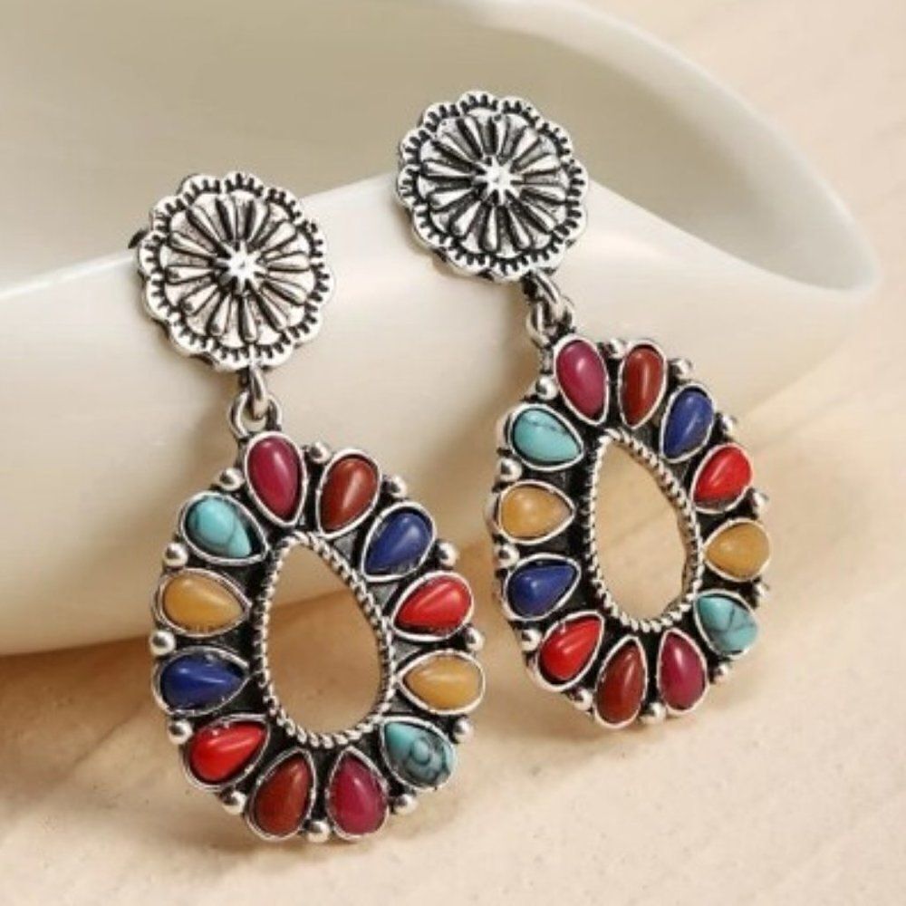 MULTICOLORED SILVER SANTA FE STYLE WATER DROP EARRINGS